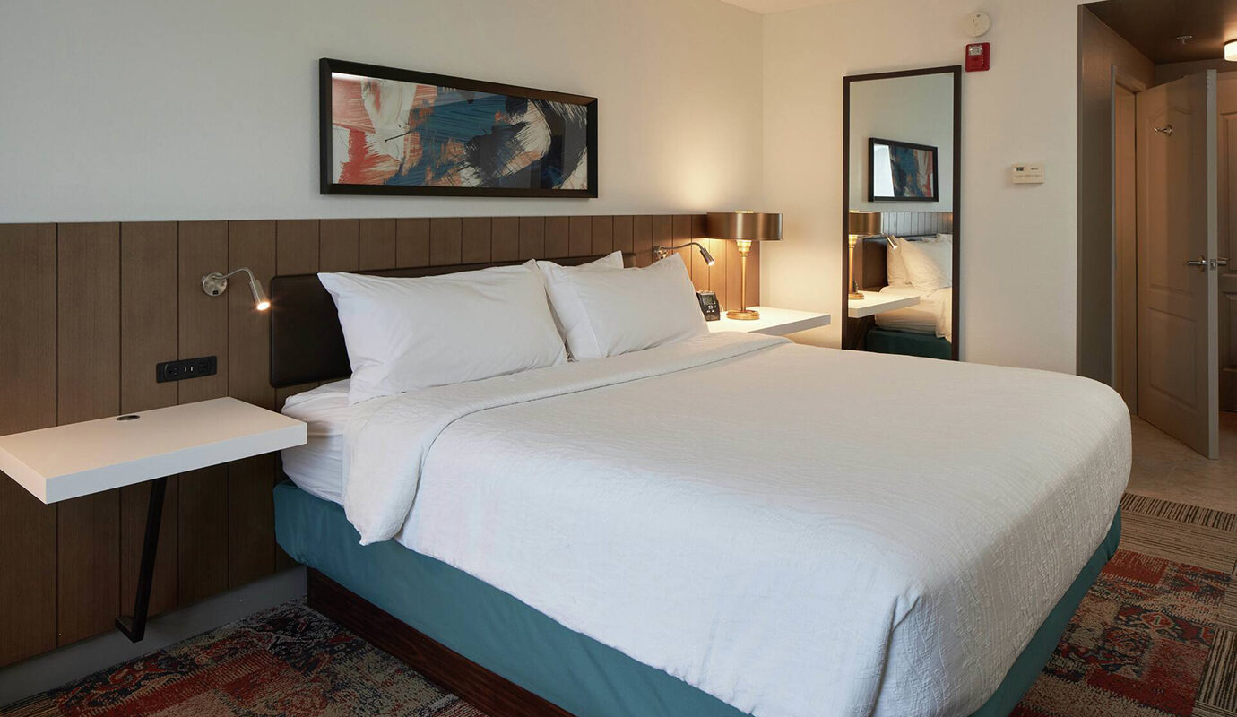 Queen size bed guestroom