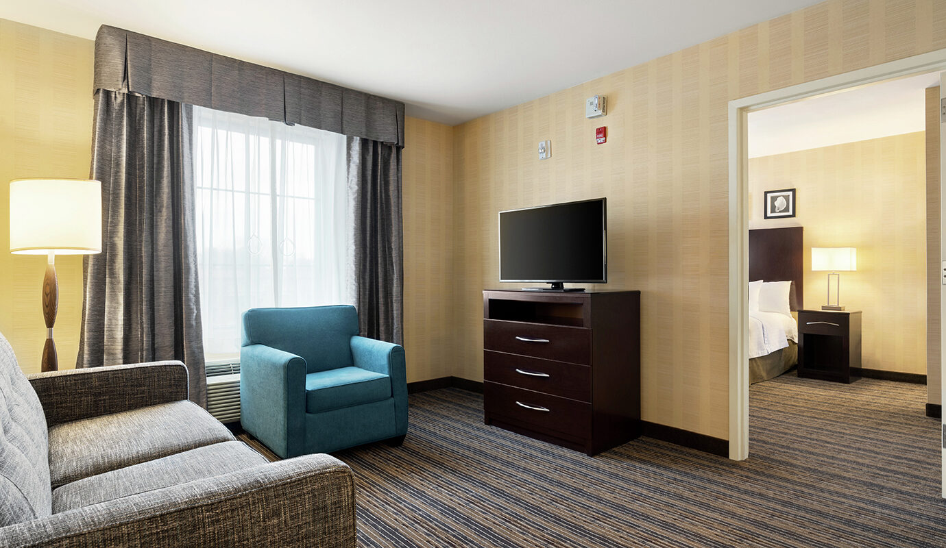 Bedroom suite with living room