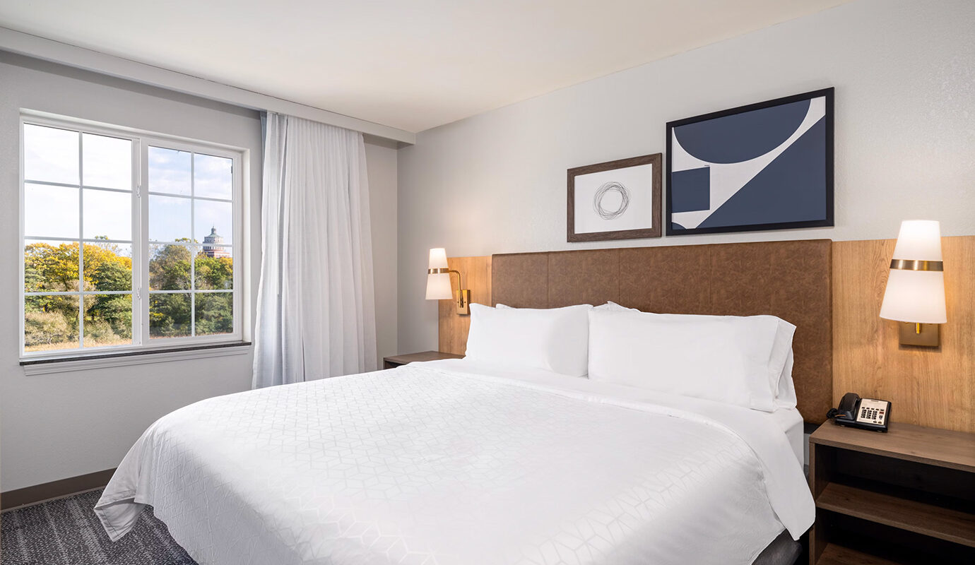 King size guest room bed