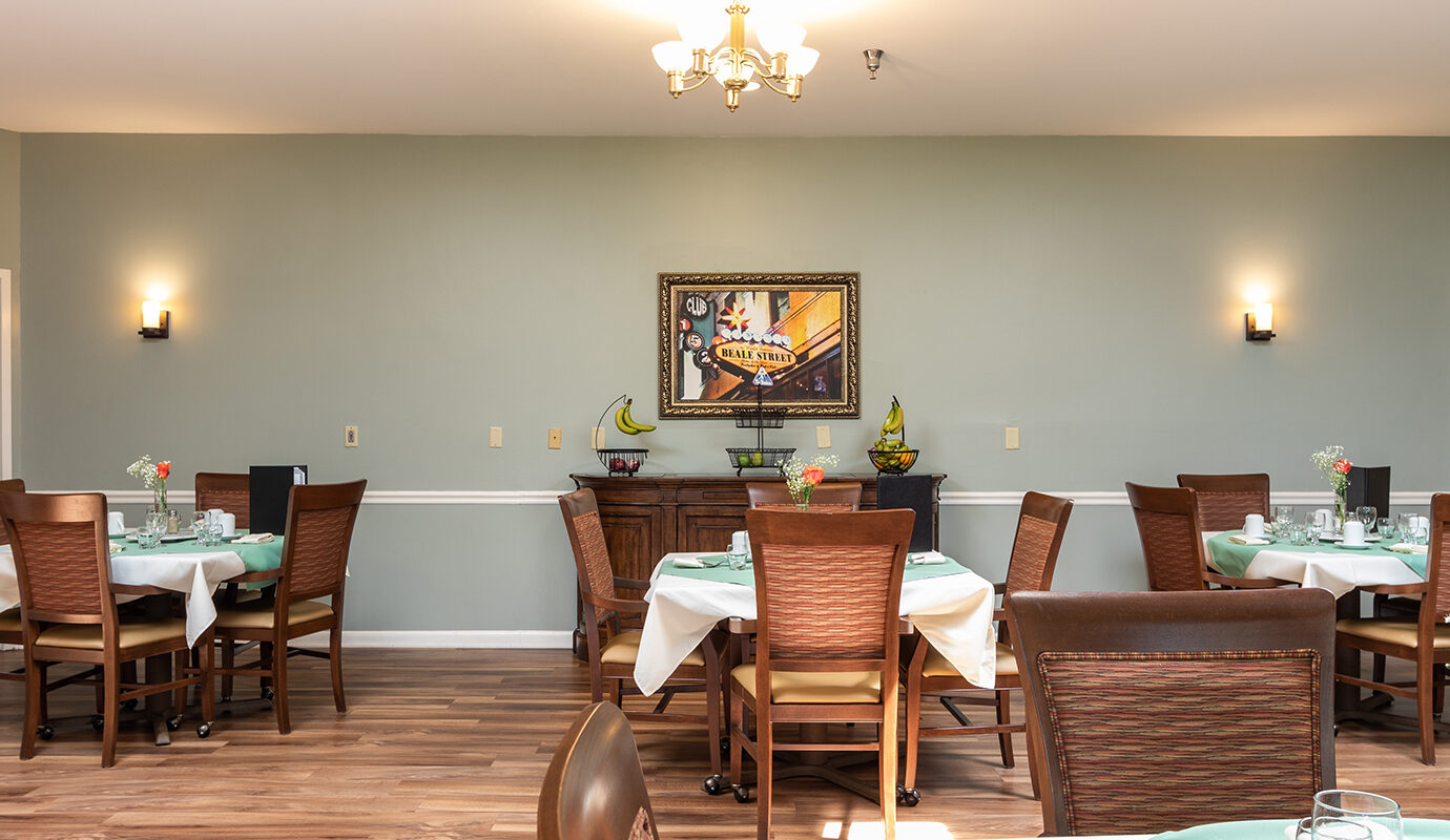 Dining area with linen dressed tables