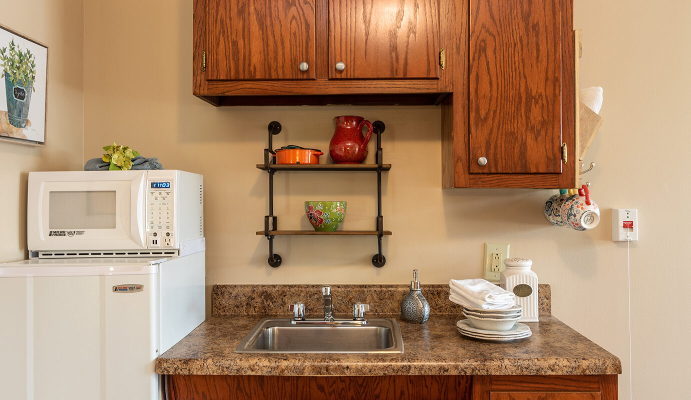 Kitchenette in resident room